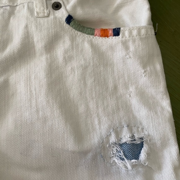 Polo Ralph Lauren white cut-off shorts - Picture 3 of 6